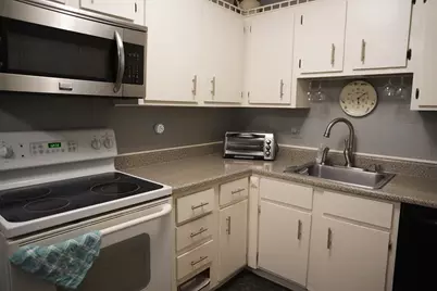 7 Chapel Hill Dr #11, Plymouth, MA 02360 - Photo 5