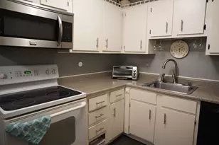 7 Chapel Hill Dr, Plymouth, MA 02360 - Photo 5