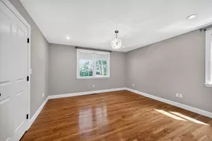 28 Webster St, Medford, MA 02155 - Photo 11