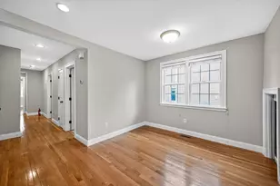 28 Webster St, Medford, MA 02155 - Photo 9