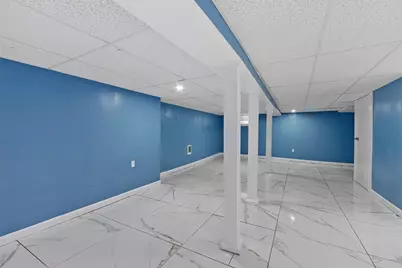 127-129 Lowell St, Methuen, MA 01844 - Photo 7
