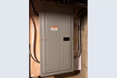 6 Hillside Ave, Webster, MA 01570 - Photo 13