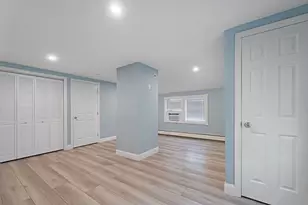 166 Charles St, New Bedford, MA 02744 - Photo 21