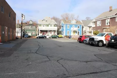 2285 Massachusetts Ave #203, Cambridge, MA 02140 - Photo 19