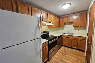 35 Prospect St, Woburn, MA 01801 - Photo 7