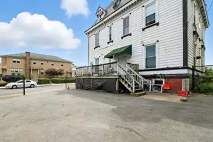 121 N Common, Lynn, MA 01902 - Photo 11