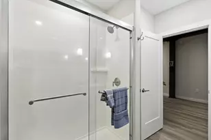 55 Sterling St, Clinton, MA 01510 - Photo 17