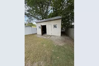 143 Saint James Cir, Springfield, MA 01104 - Photo 23