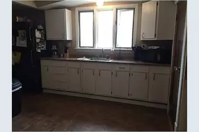 143 Saint James Cir, Springfield, MA 01104 - Photo 11