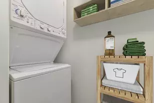 2 Earhart St, Cambridge, MA 02141 - Photo 15