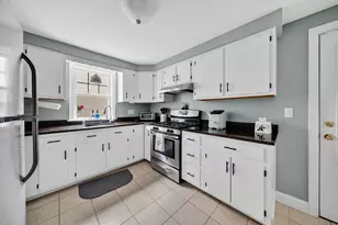 230 Green St, Fairhaven, MA 02719 - Photo 17