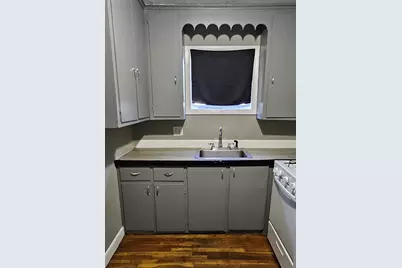 37 Saint Joseph St #2F, Fall River, MA 02723 - Photo 7