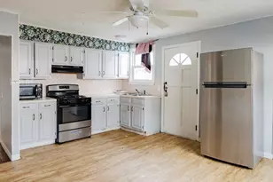 152 Alden St, Fall River, MA 02723 - Photo 1