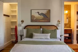 8 Angle St, Gloucester, MA 01930 - Photo 11