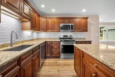 4 Sabrina Way #D, Agawam, MA 01001 - Photo 3