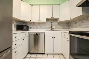 9 Royal Crest Dr, Randolph, MA 02368 - Photo 15