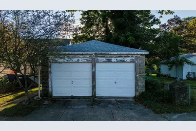 58-60 Washington Street, Fairhaven, MA 02719 - Photo 5