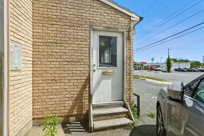 717 East St, Pittsfield, MA 01201 - Photo 15