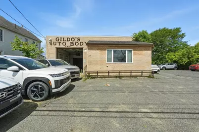 717 East St, Pittsfield, MA 01201 - Photo 3