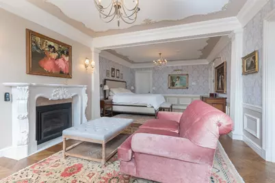 11 Chestnut Street, Boston, MA 02108 - Photo 29