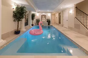 11 Chestnut St, Boston, MA 02108 - Photo 1