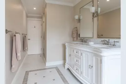 11 Chestnut Street, Boston, MA 02108 - Photo 37