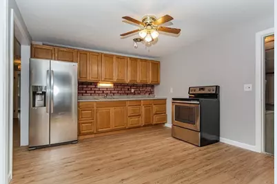 35 Bernadette St, Fitchburg, MA 01420 - Photo 27