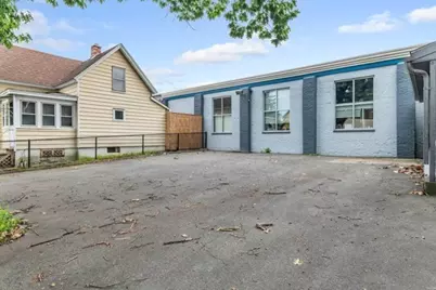 939 E Columbus Ave, Springfield, MA 01105 - Photo 3