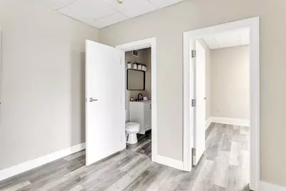 939 E Columbus Ave, Springfield, MA 01105 - Photo 7