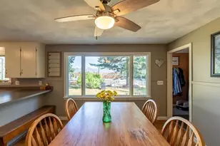 102-102A High St, Plainville, MA 02762 - Photo 29