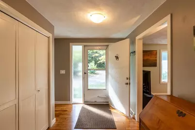 102-102A High St, Plainville, MA 02762 - Photo 25