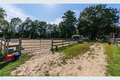 102-102A High St, Plainville, MA 02762 - Photo 9