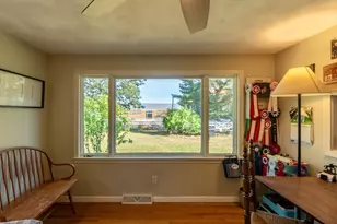 102-102A High St, Plainville, MA 02762 - Photo 27