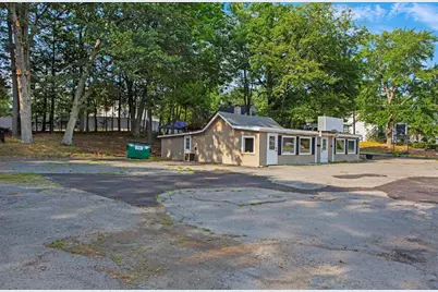 165 Massachusetts Ave, Lunenburg, MA 01462 - Photo 3