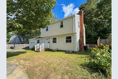 282 Pleasant St, Marblehead, MA 01945 - Photo 7