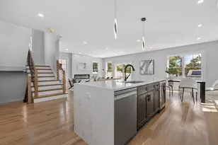 15 Cedarcroft Ln, Waltham, MA 02451 - Photo 11