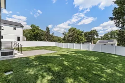 15 Cedarcroft Lane, Waltham, MA 02451 - Photo 3