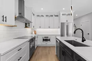 15 Cedarcroft Ln, Waltham, MA 02451 - Photo 13