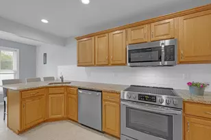 7 Jefferson Ct, Uxbridge, MA 01569 - Photo 7