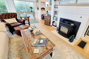 11 Harbor St, Newburyport, MA 01950 - Photo 17