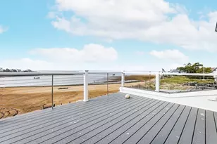 11 Harbor St, Newburyport, MA 01950 - Photo 21