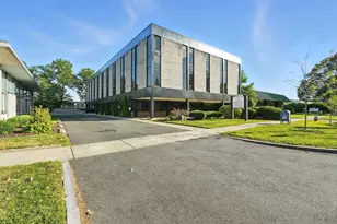 117 Park Ave, West Springfield, MA 01089 - Photo 1