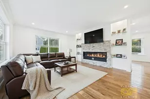 13 Park Pl, Mattapoisett, MA 02739 - Photo 13