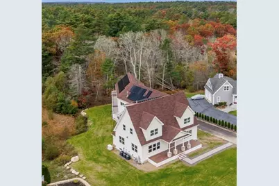 13 Park Pl, Mattapoisett, MA 02739 - Photo 3