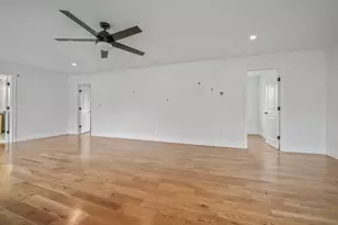 13 Park Pl, Mattapoisett, MA 02739 - Photo 17