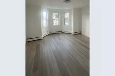 255 Boston St #2, Lynn, MA 01904 - Photo 5