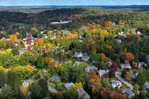 2 Hammond Pond Pkwy, Newton, MA 02467 - Photo 33