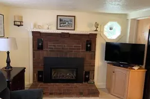 90 Lookout Point Rd, Plymouth, MA 02360 - Photo 5