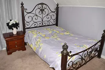 5 Vernon St, Holyoke, MA 01040 - Photo 21