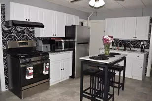 5 Vernon St, Holyoke, MA 01040 - Photo 5